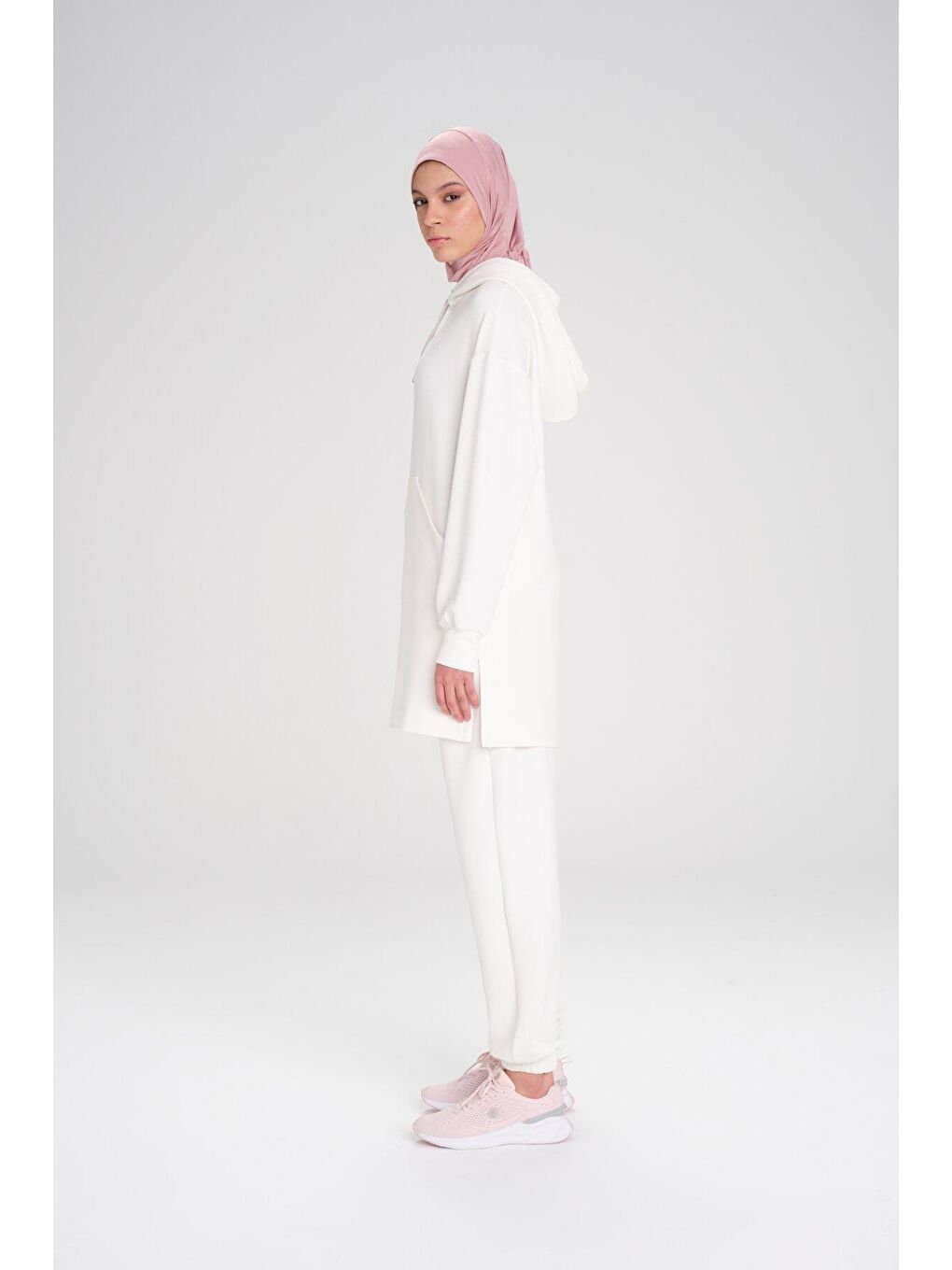 Yumuşak Dokulu Kapüşonlu Ekru Basic Günlük Sweatshirt Act 13-1