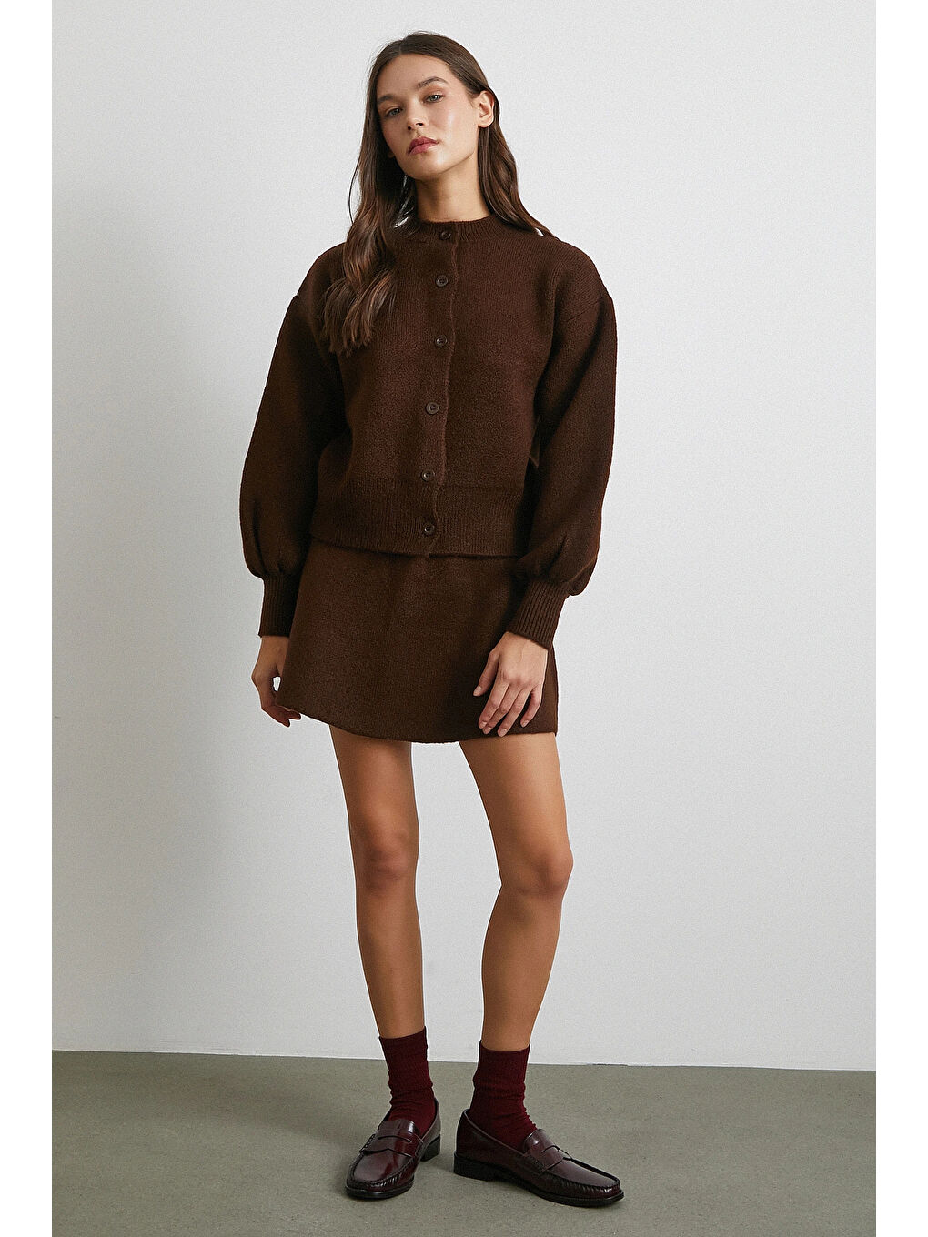 Karışık Hırka Etek Triko Takım Kahve-2