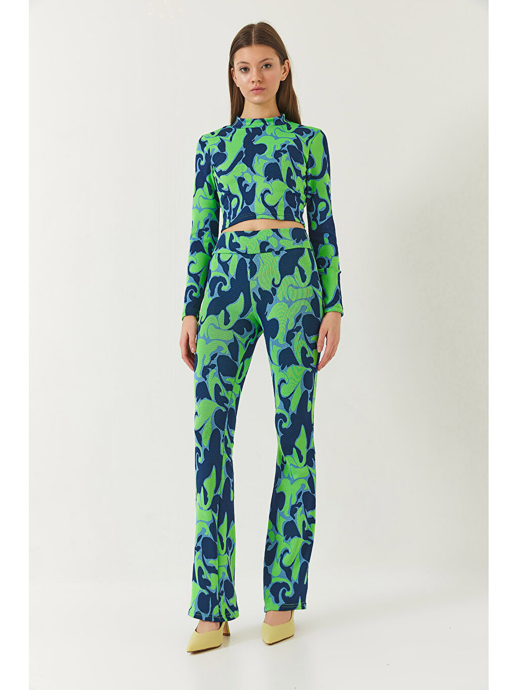 Lacivert Kadın Yarım Balıkçı Yaka Uzun Kollu Crop Beli Lastikli Pantolonlu Alt-Üst Takım-1
