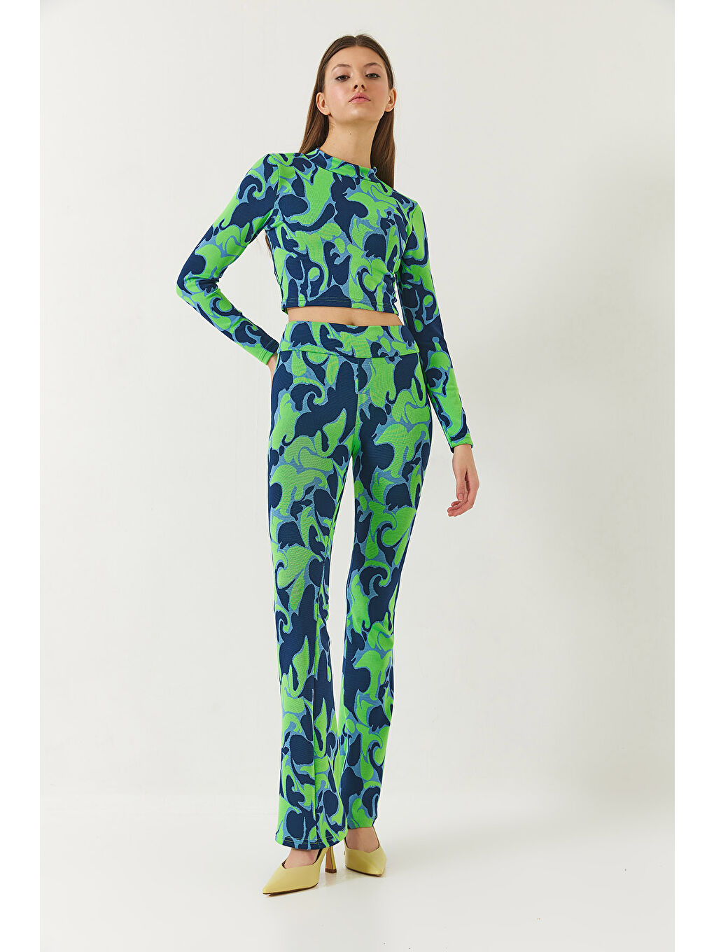 Lacivert Kadın Yarım Balıkçı Yaka Uzun Kollu Crop Beli Lastikli Pantolonlu Alt-Üst Takım-2