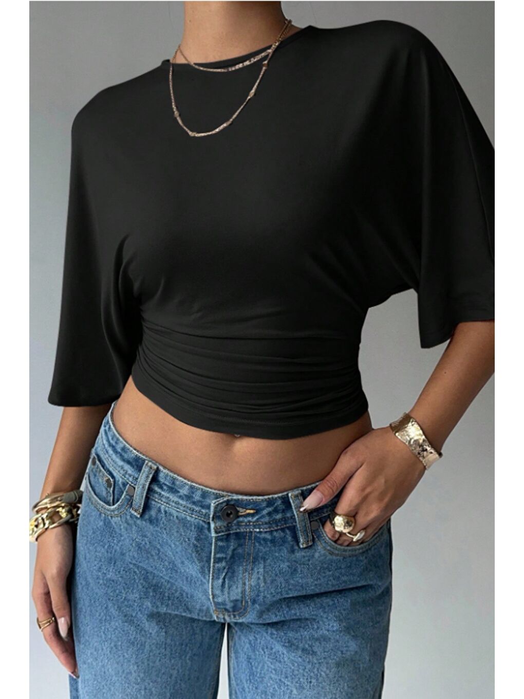 Siyah Kadın Crop Bluz Yarım Kol Salaş Fit Yüksek Bel Büzgülü Basic Tişört-1