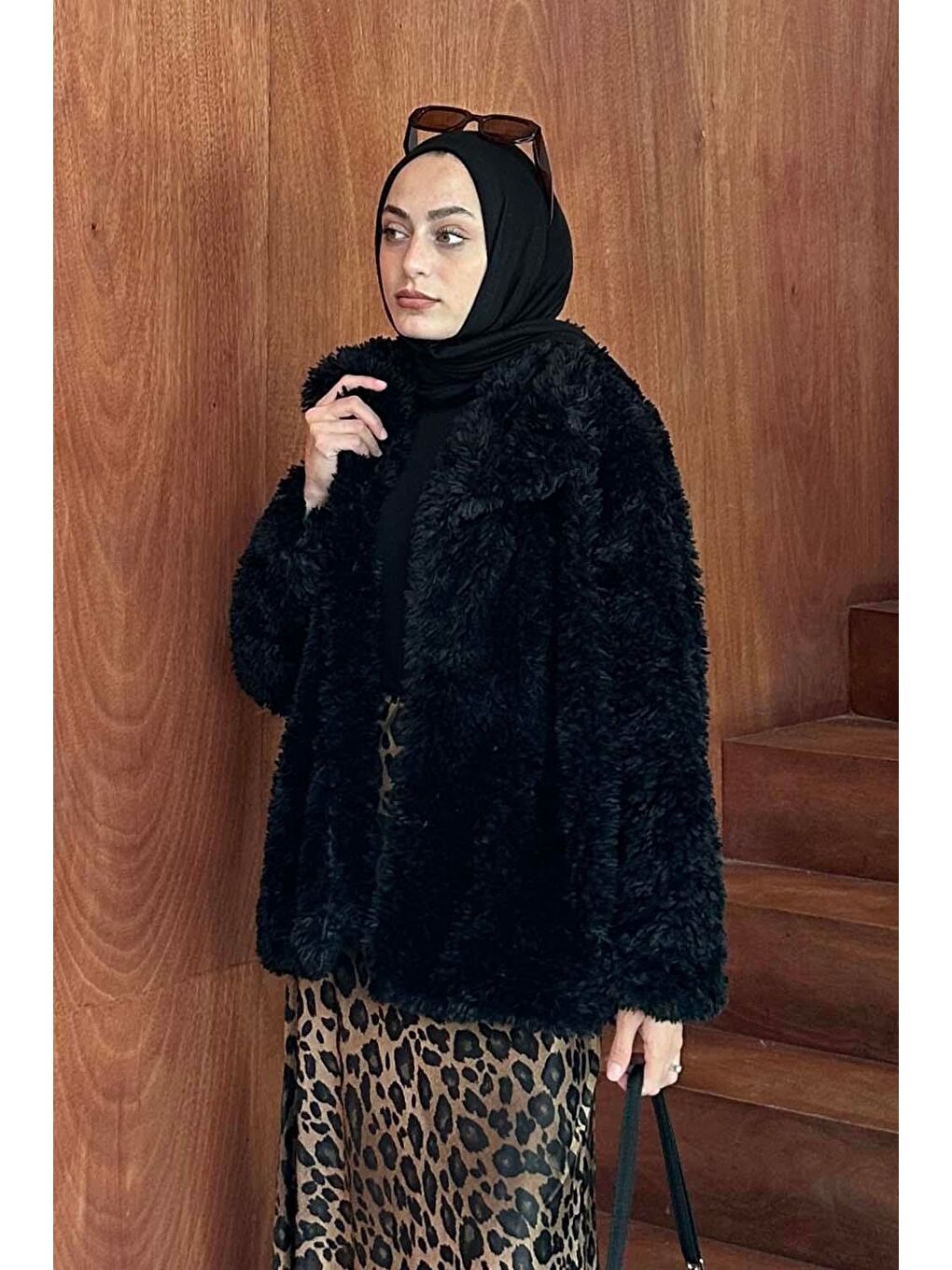 Pelüş Detaylı Mont Siyah-1