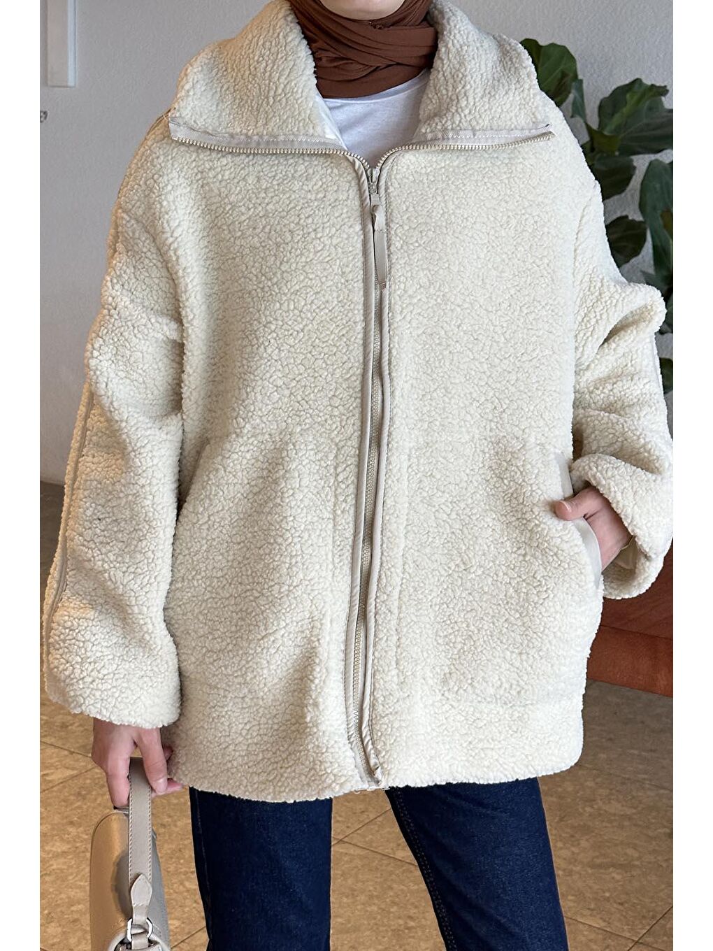 Bej Biye Detaylı Tedy Pelüş Mont Taş-2