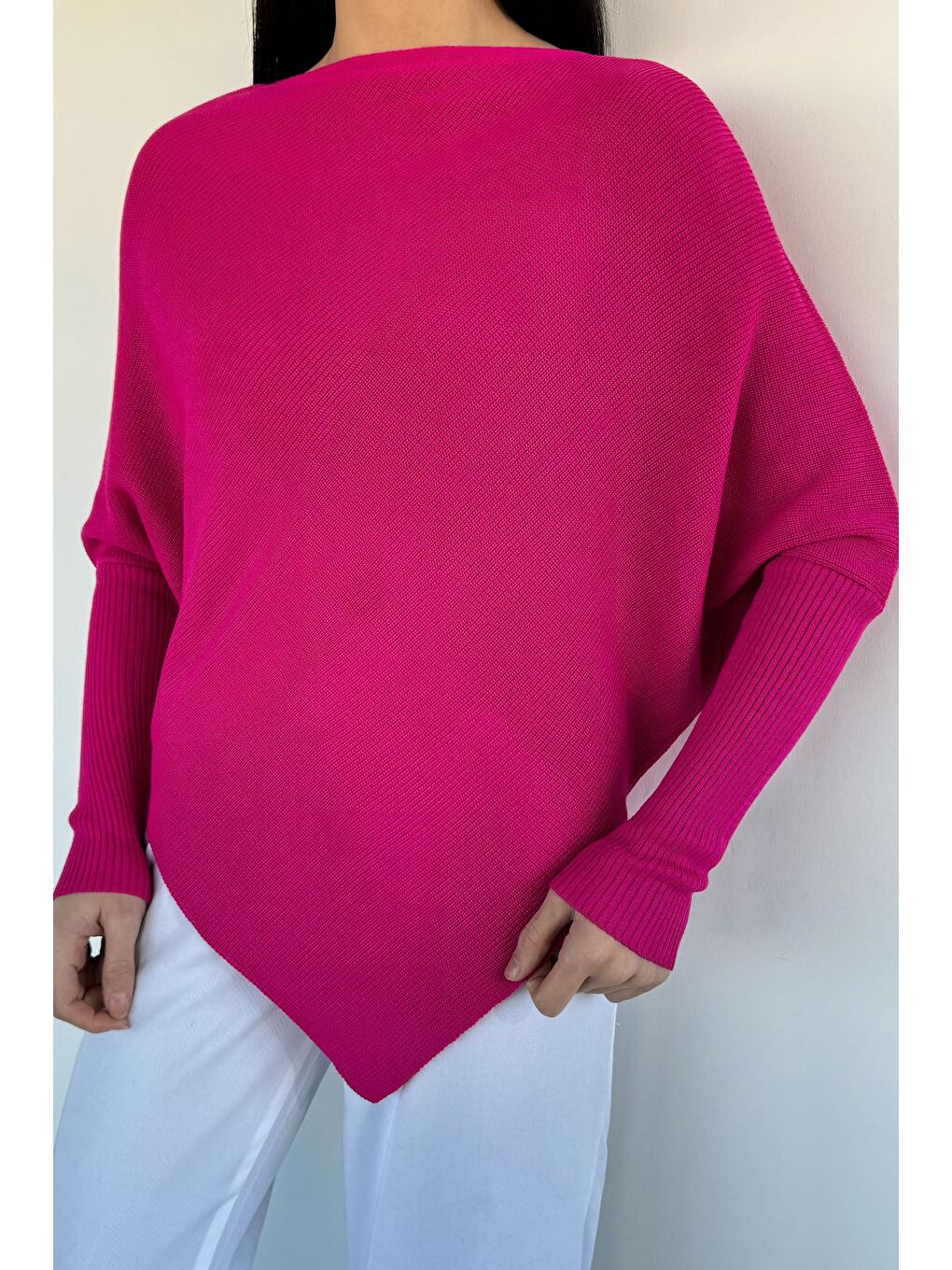 Fuşya Asimetrik Kesim Triko Kazak-1