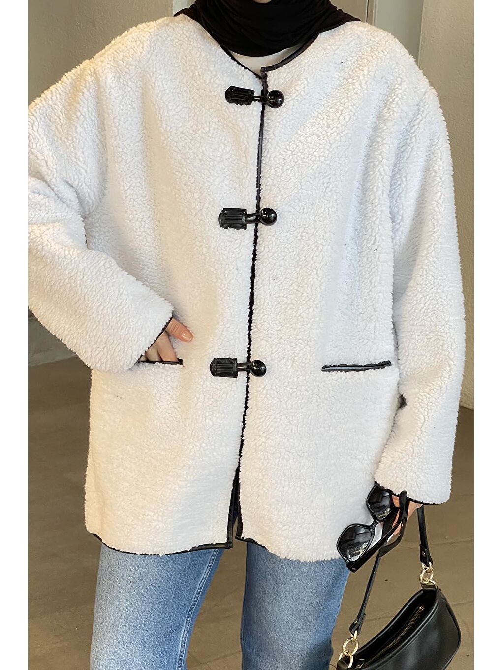 Teddy Düğmeli Çoban Mont Beyaz-2