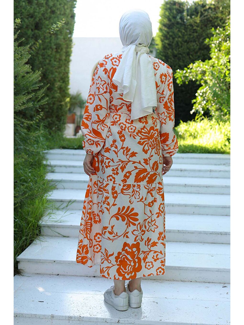 Desenli Kolu Büzgülü Elbise Beyaz - 26619-9