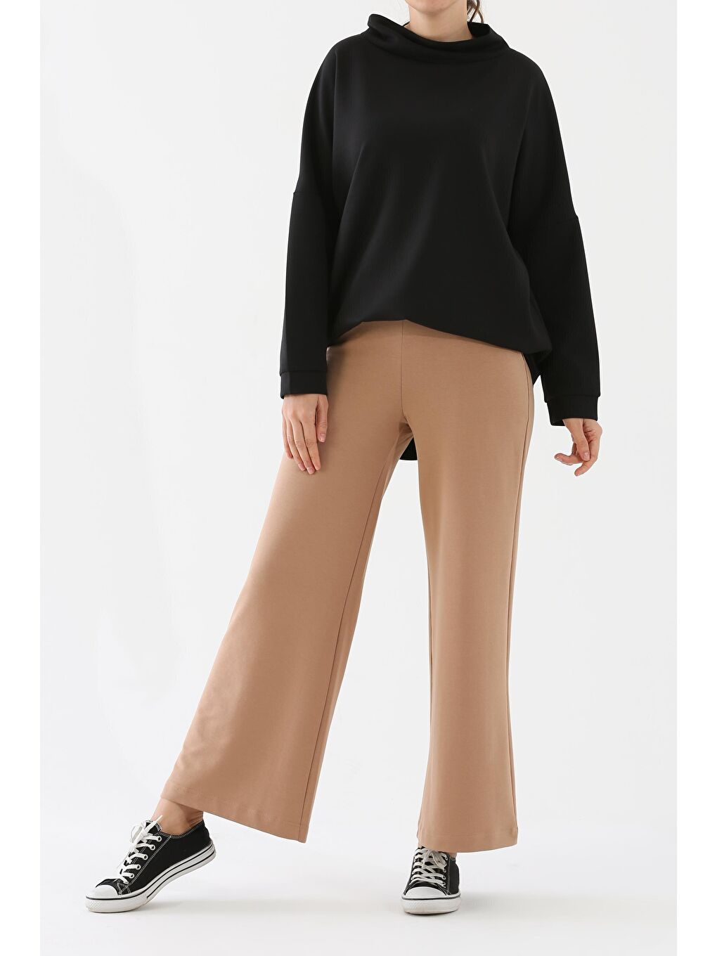 Bej Bisküvi Lastikli Bol Paça Eşofman Altı-2