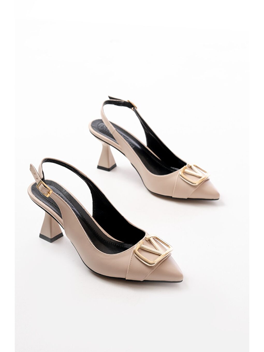 Kadın Sante Bej Cilt Toka Detaylı Topuklu Ayakkabı-2