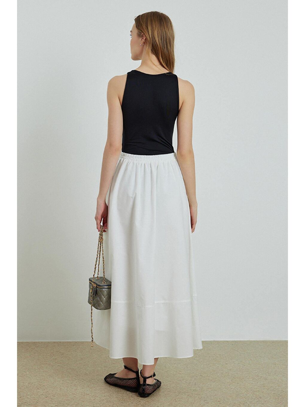 Beli Lastikli Beyaz Astarlı Etek-2