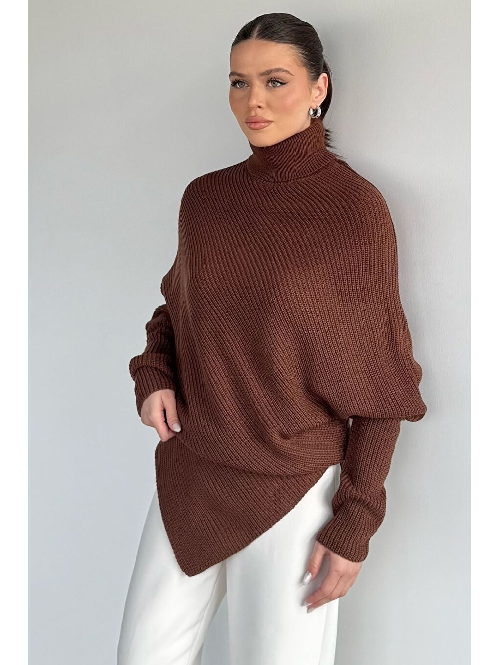 Kahverengi Kadın Boğazlı Triko Kazak-1