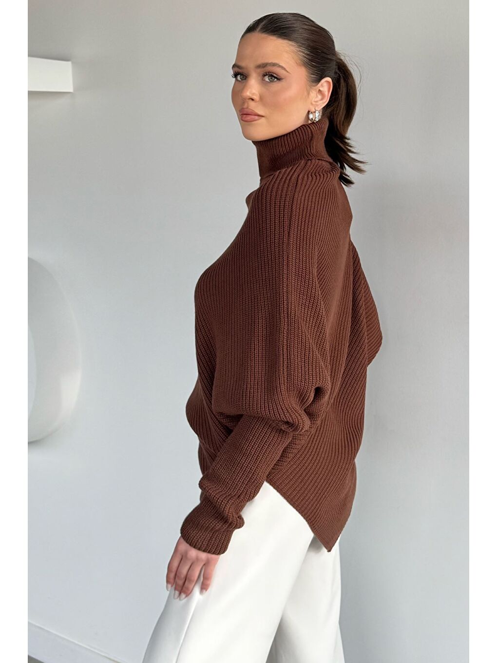 Kahverengi Kadın Boğazlı Triko Kazak-3
