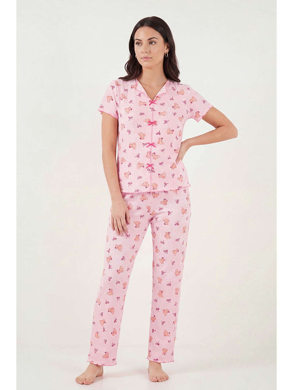 Pembe Regular Fit Desenli V Yaka Kısa Kollu Pijama Takımı 65770836-1