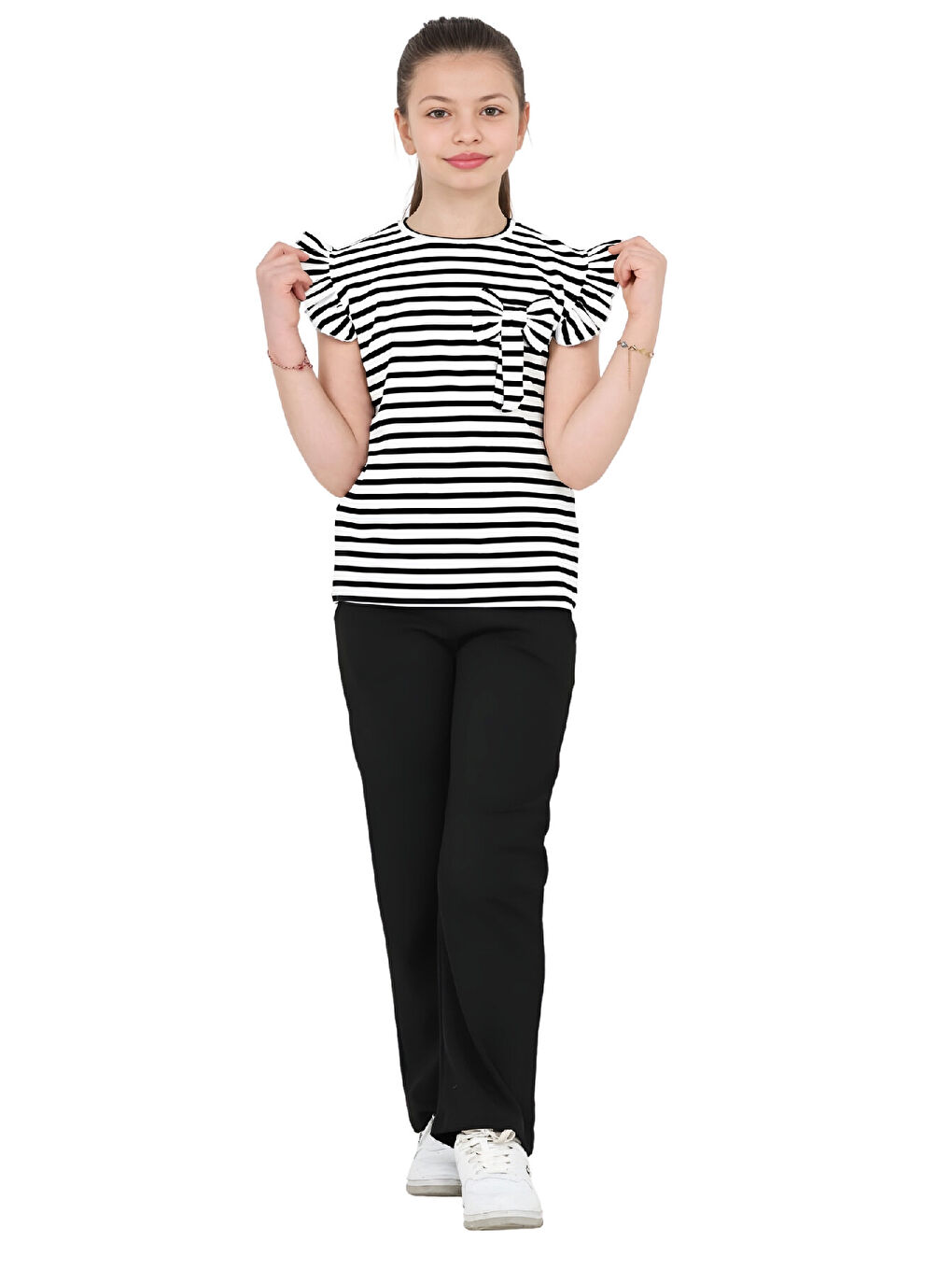 Beyaz Kız Çocuk Omuz Fırfırlı ve Fiyonk Detaylı Alt-Üst Takım 4-8 Yaş 12576-2