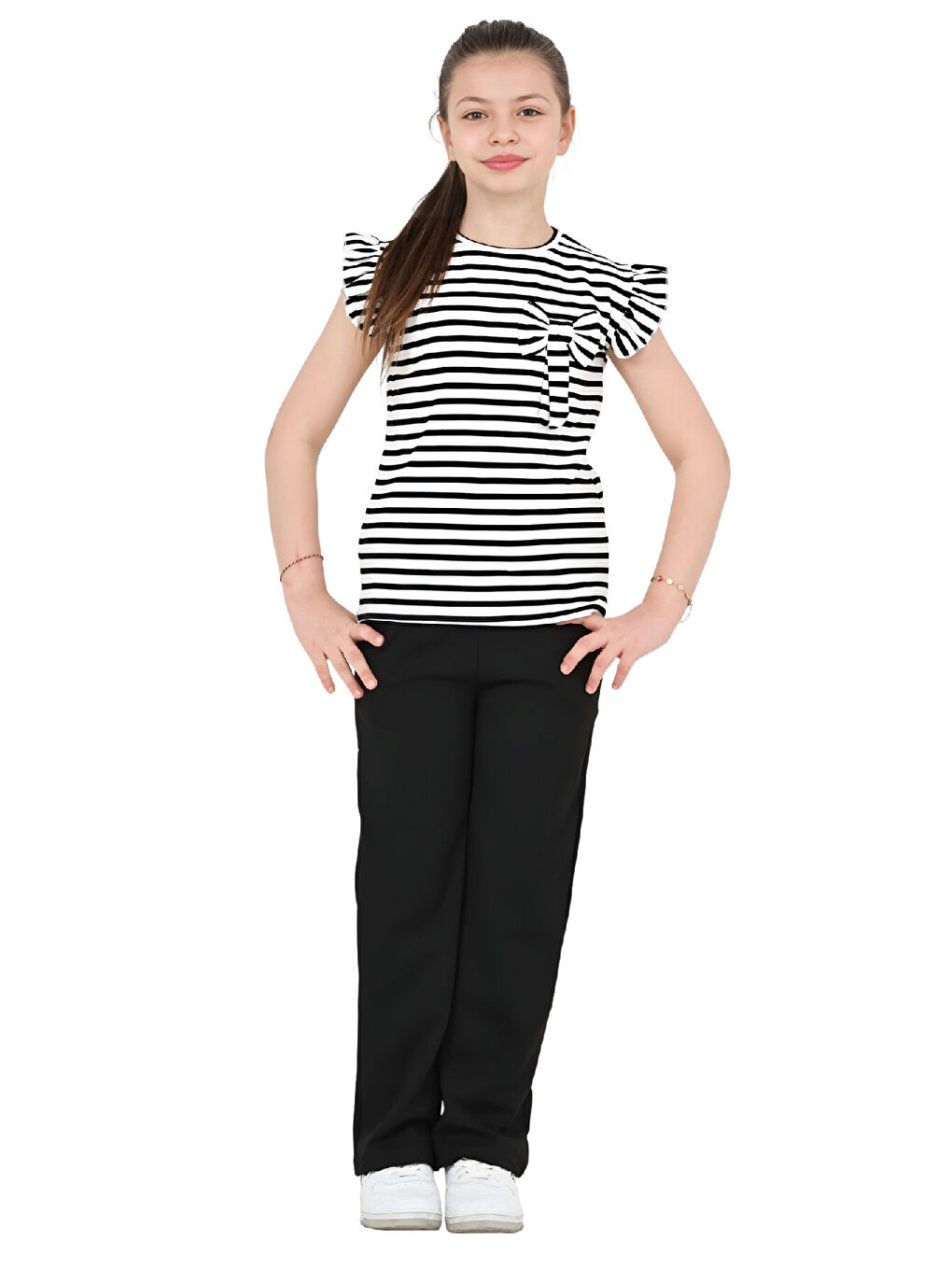 Beyaz Kız Çocuk Omuz Fırfırlı ve Fiyonk Detaylı Alt-Üst Takım 4-8 Yaş 12576-4