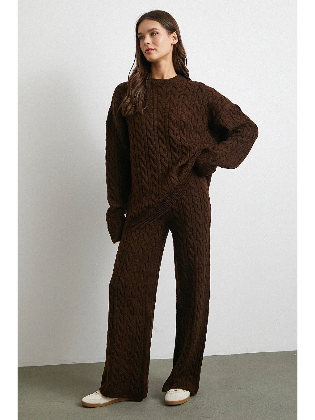 Karışık Desenli Şardonlu Triko Takım Kahve-1