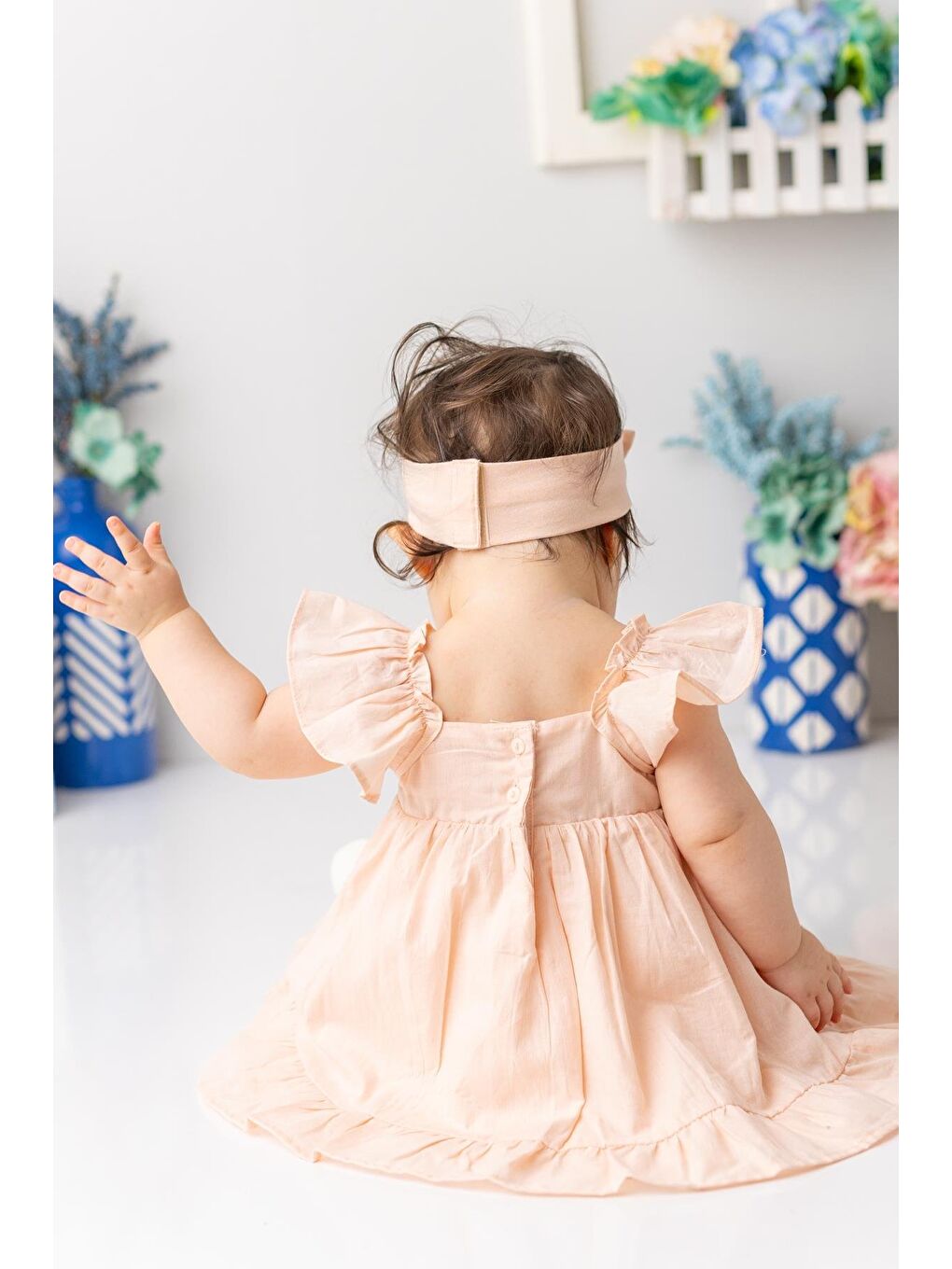 Turuncu Kız Bebek Yakası Ve Eteği Fırfırlı Nakışlı Vual Elbise - Yavruağzı-2