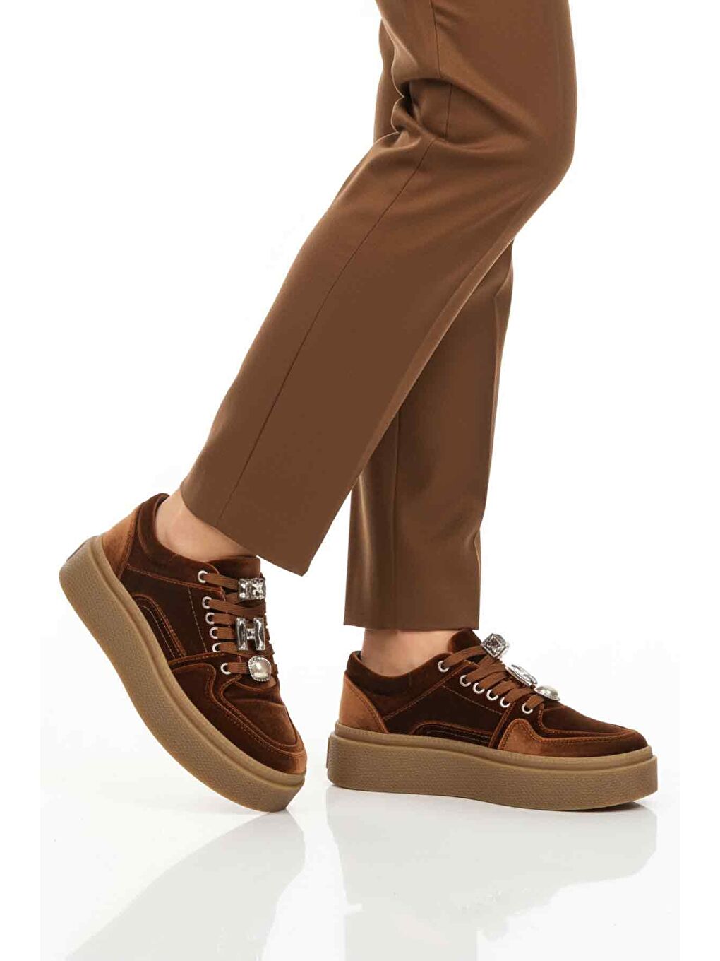 Kahverengi Kahve Nubuk Bağcıklı Yüksek Taban Kadın Sneaker 25K475 Z