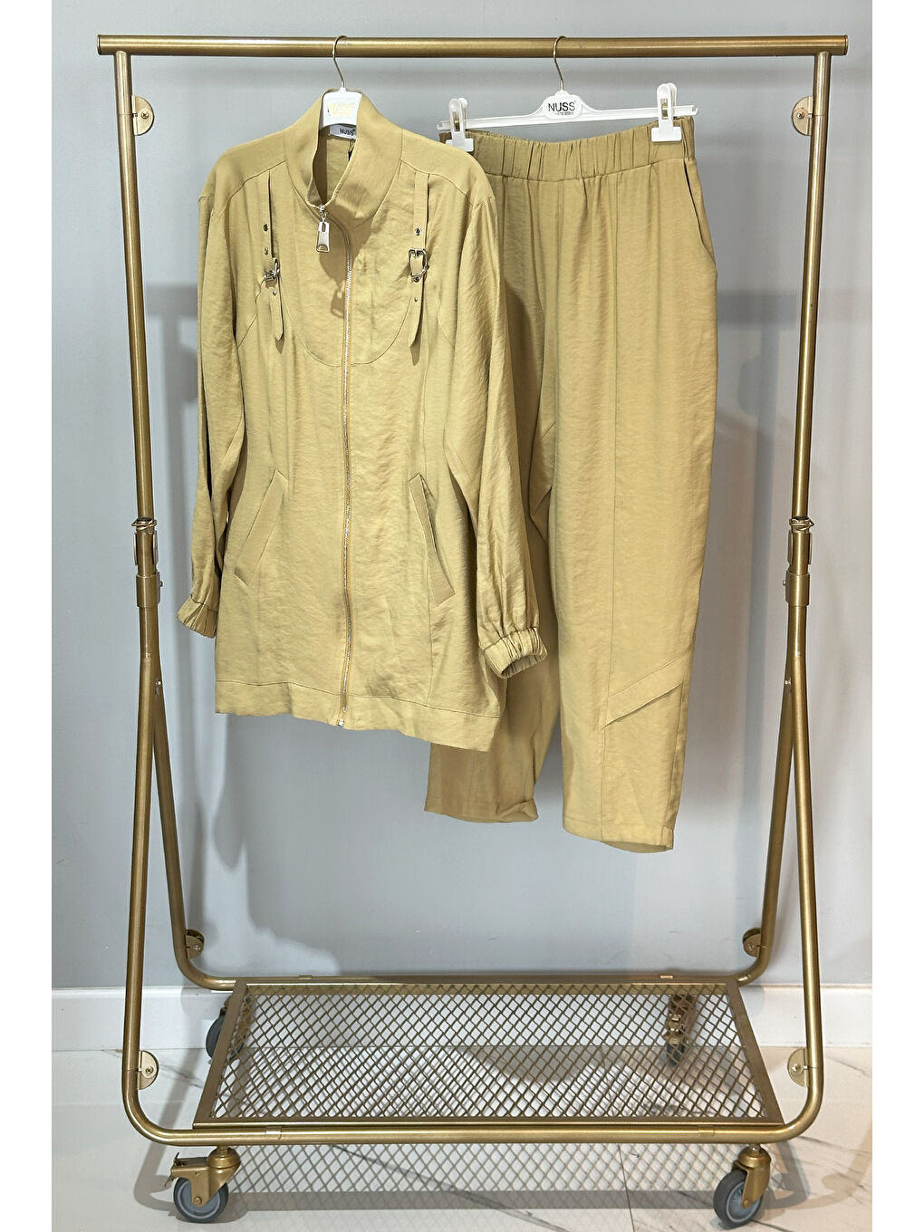 Fermuar Detay Pantolonlu Takım 1043 Yeşil-1