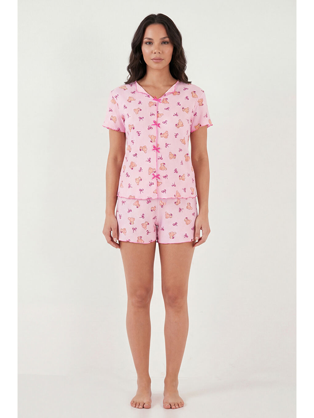 Pembe Regular Fit Desenli V Yaka Şortlu Pijama Takımı 65770837-1