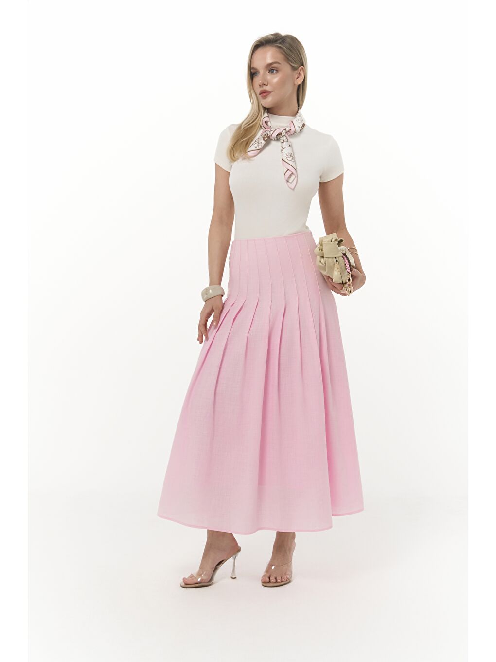 Sera Pile Detay Pembe Uzun Etek