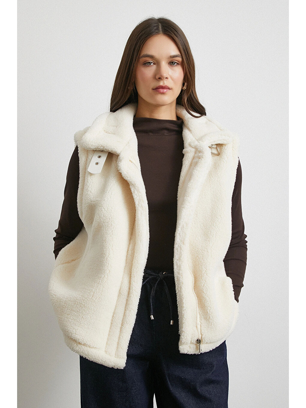 Yaka Detaylı Yumoş Yelek Ekru-1