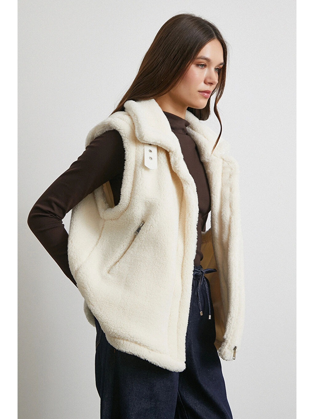 Yaka Detaylı Yumoş Yelek Ekru-2