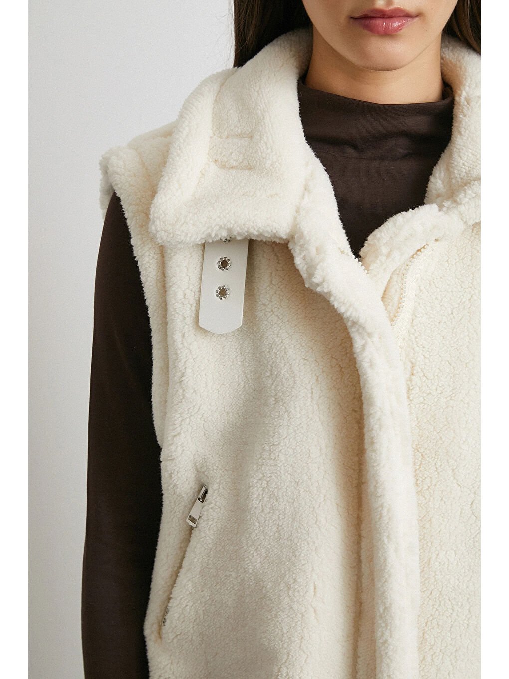 Yaka Detaylı Yumoş Yelek Ekru-4