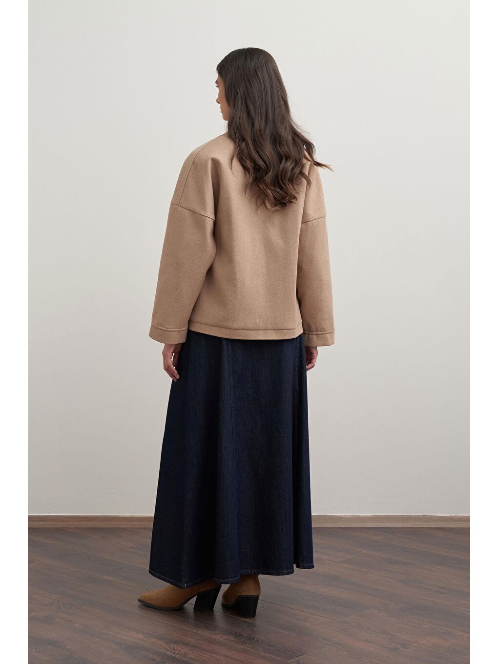 Bej Vizon-Cepli Kısa Kaşe Ceket-2