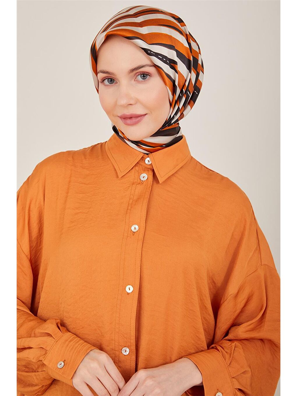 Turuncu Oversize Basic Gömlek 23Y3343