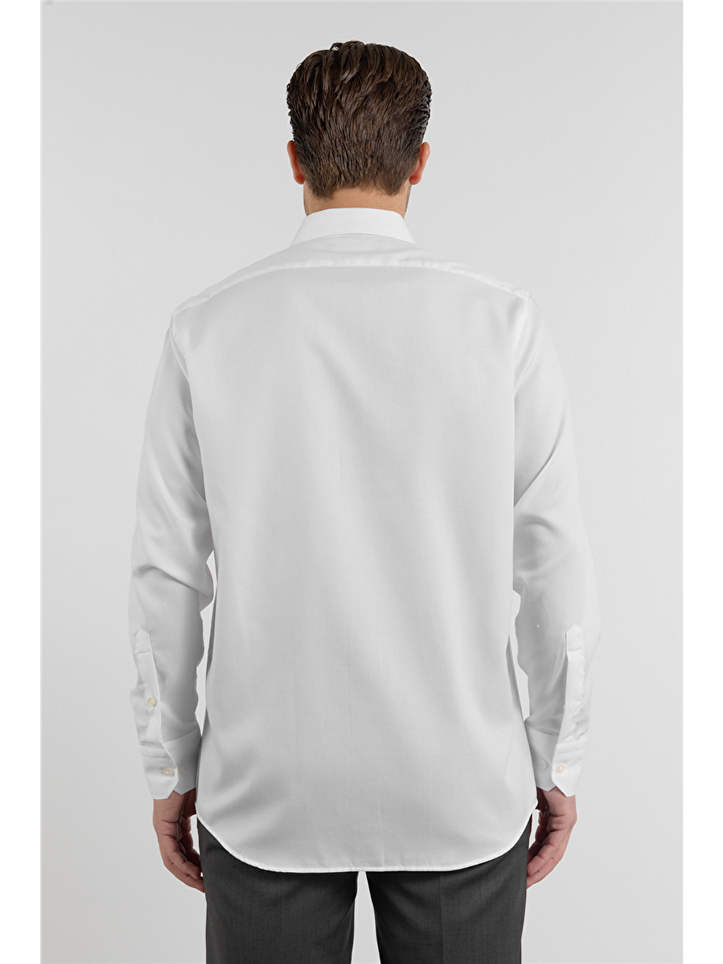 Beyaz Uzun Kol Sert Yaka Kendinden Desenli %100 Pamuk Comfort Fit Gömlek 1004255204-4