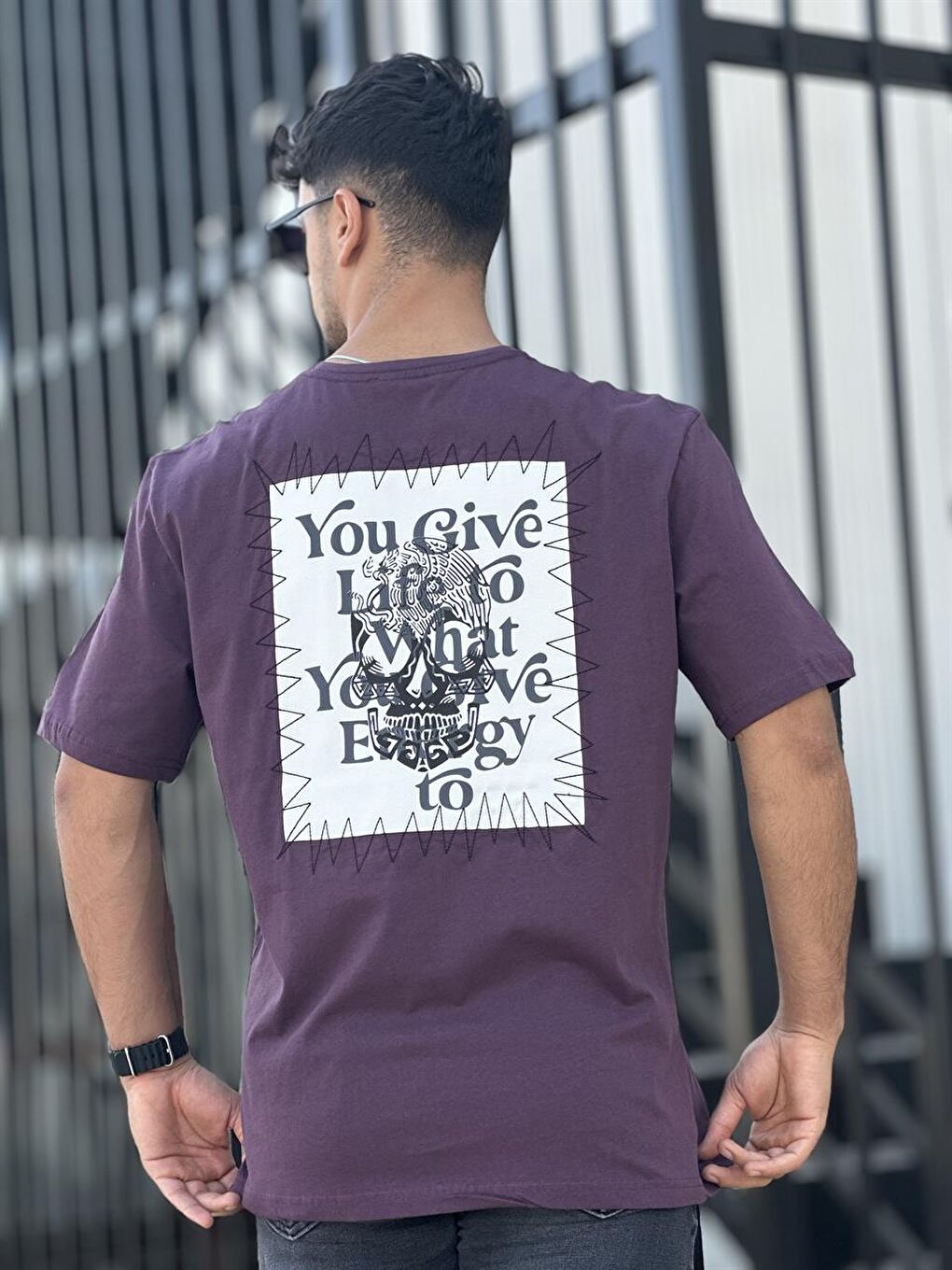 Ön Arka Peç Üzeri Baskılı Kısa Kollu Tişört Regular Fit-Mürdüm- 2304-1