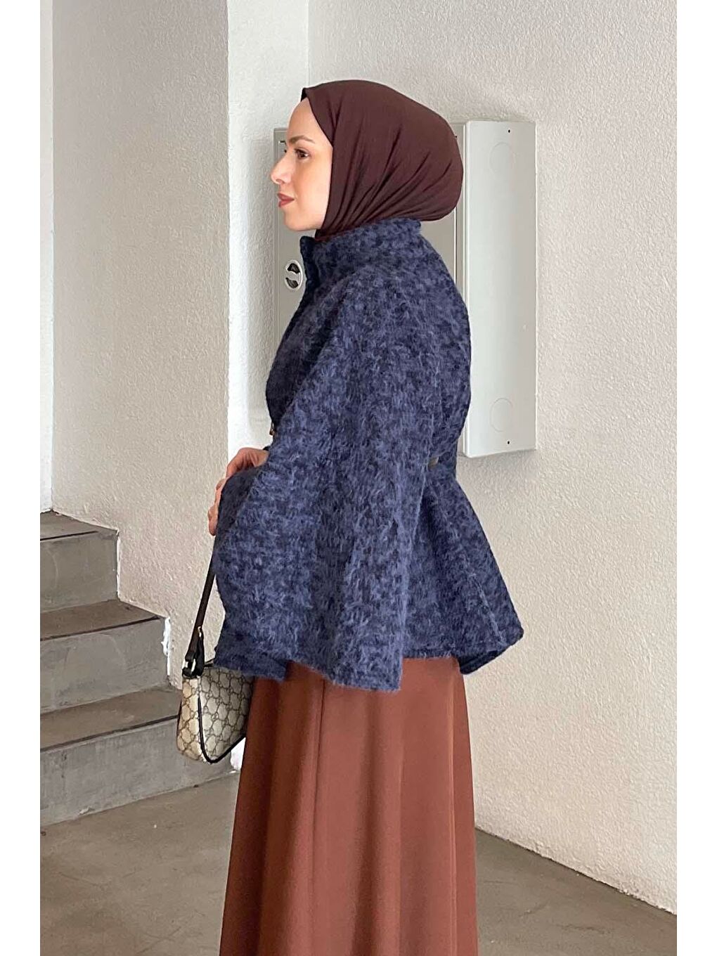 Hakim Yaka Kemer Detaylı Kaşe Panço Lacivert-1