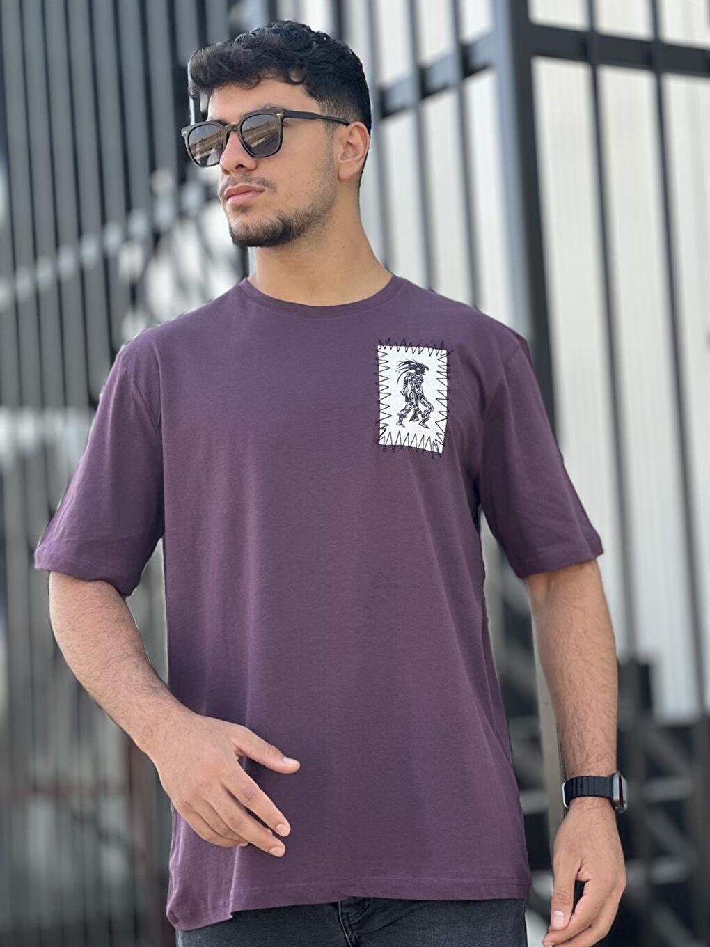 Ön Arka Peç Üzeri Baskılı Kısa Kollu Tişört Regular Fit-Mürdüm- 2304-2