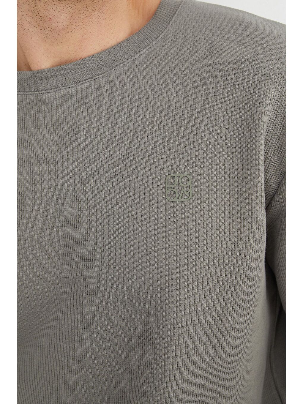 Haki Kabartma Baskılı Bisiklet Yaka Kazak-2