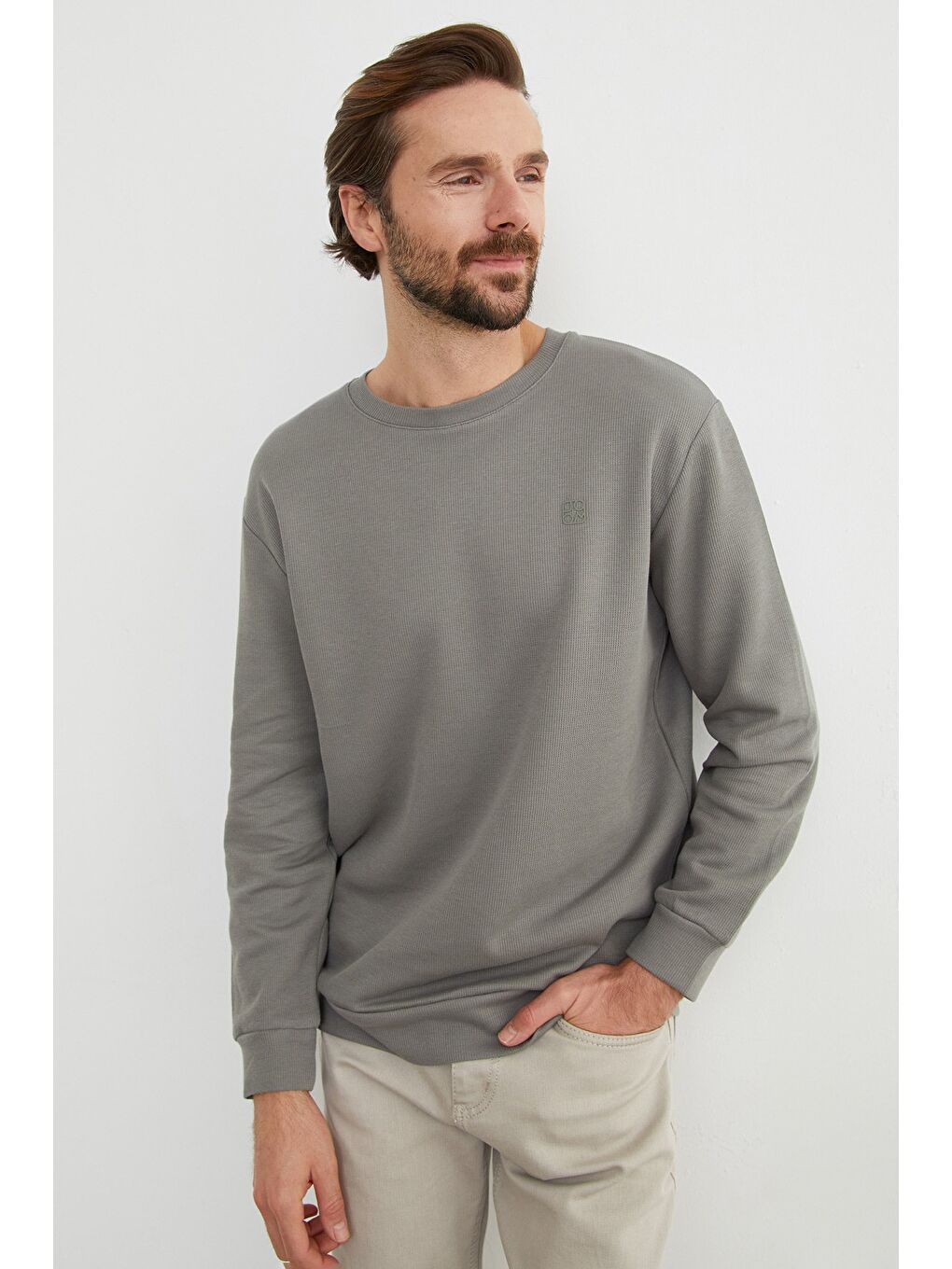 Haki Kabartma Baskılı Bisiklet Yaka Kazak-3