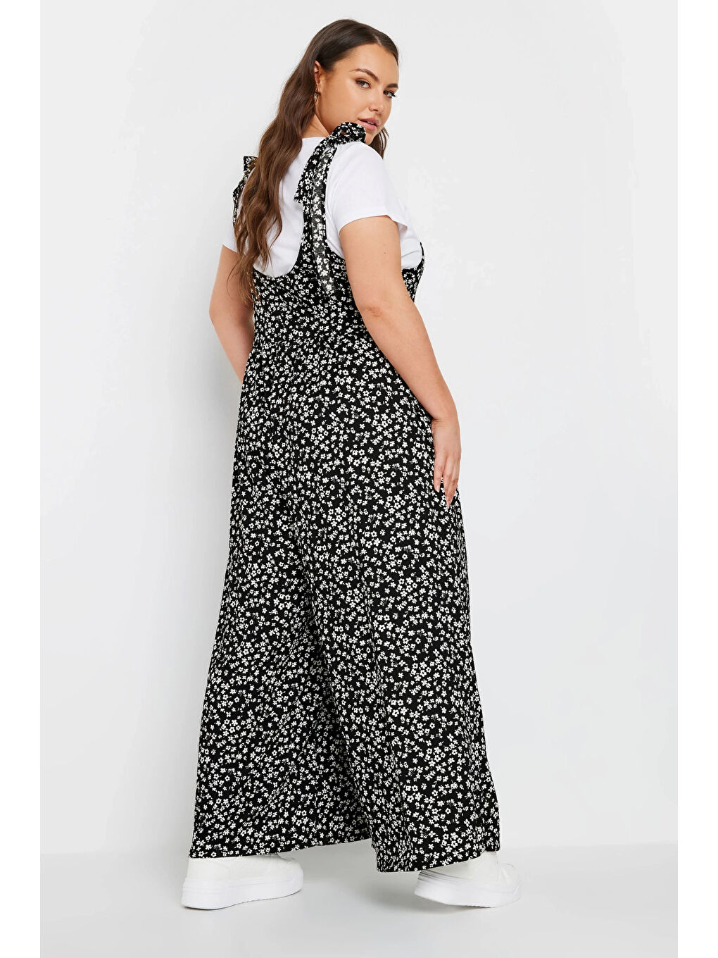 Siyah Büyük Beden Bol Paça Askıları Bağlamalı Çiçek Desenli Maxi Tulum 137986-4