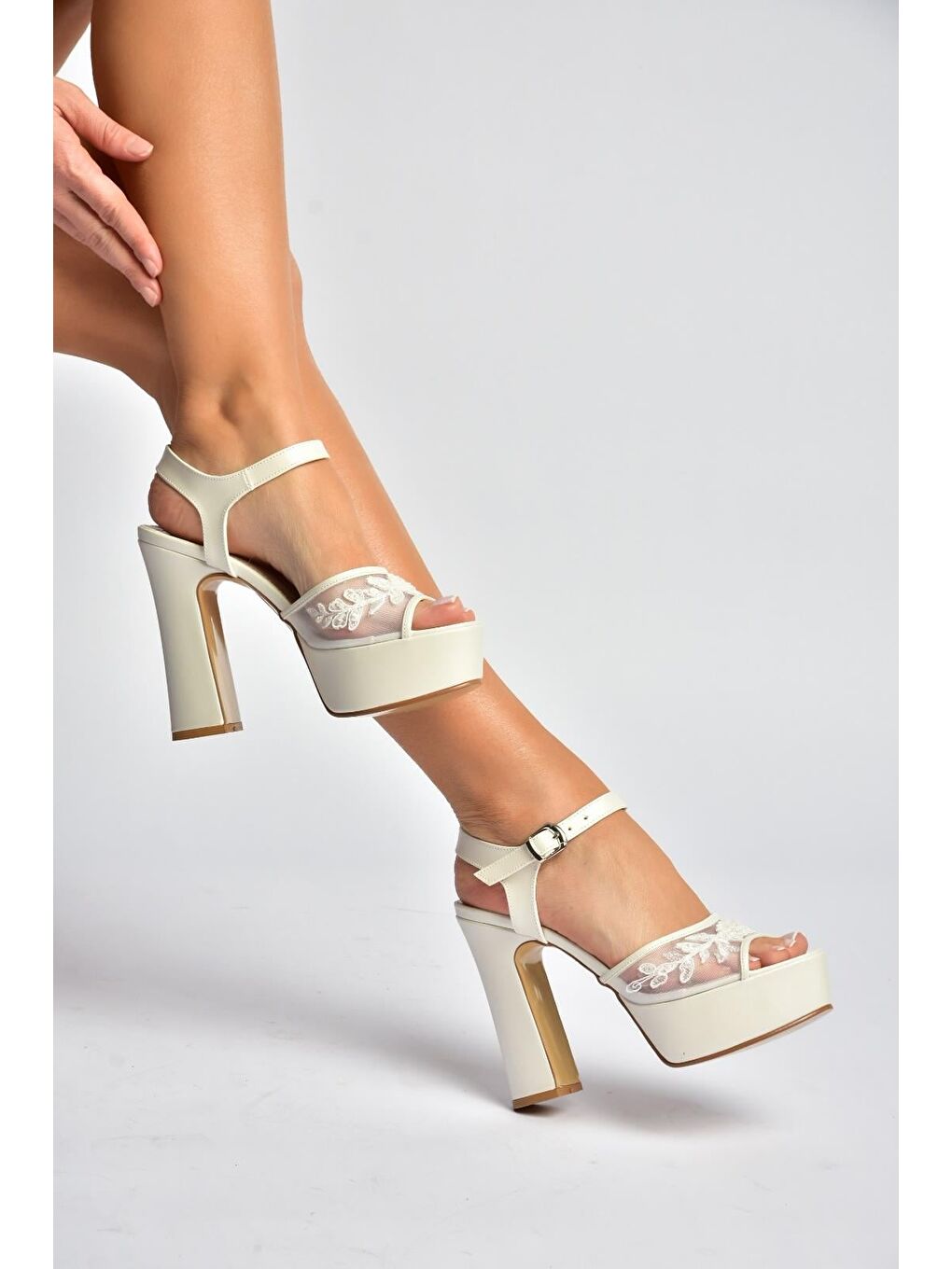 Bej Sedef Kadın Topuklu Ayakkabı Y246058709-2