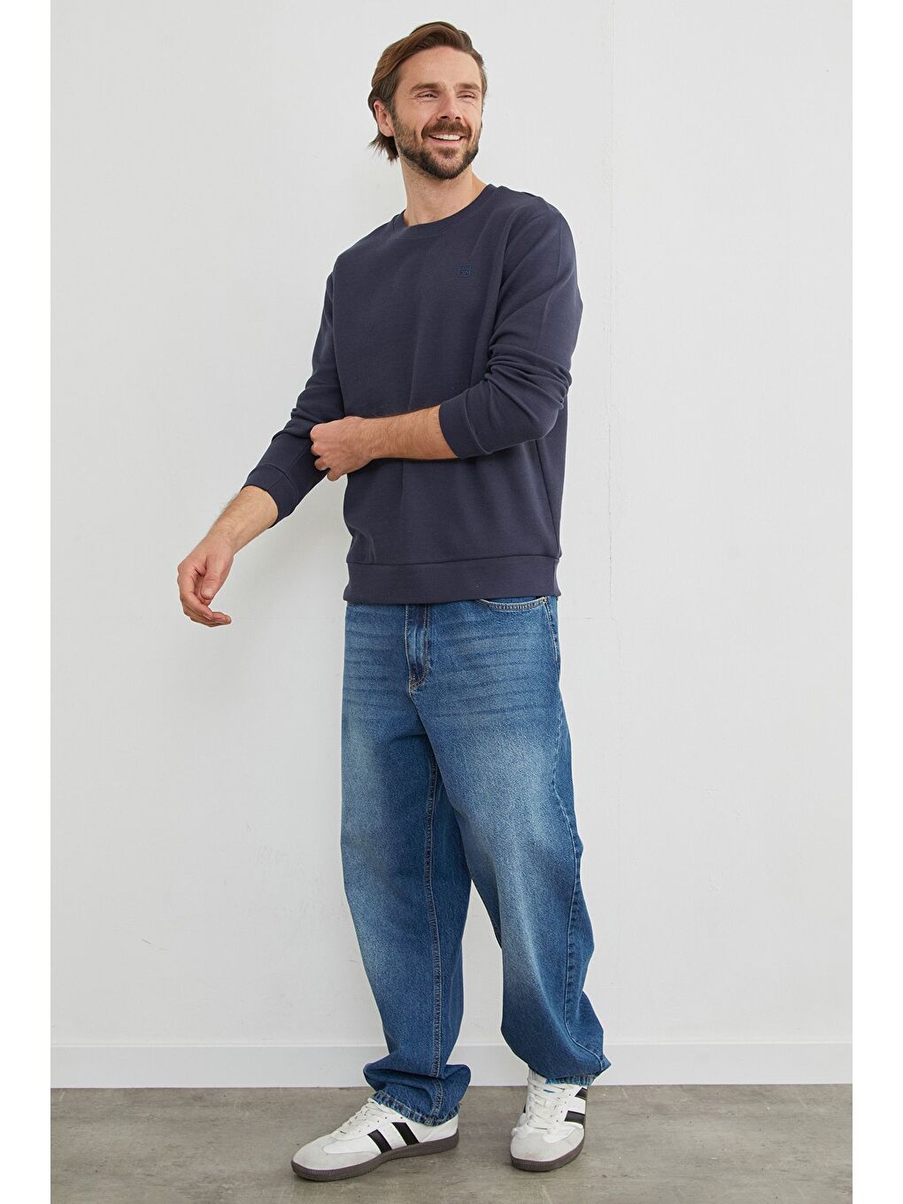 Lacivert Kabartma Baskılı Bisiklet Yaka Kazak-2