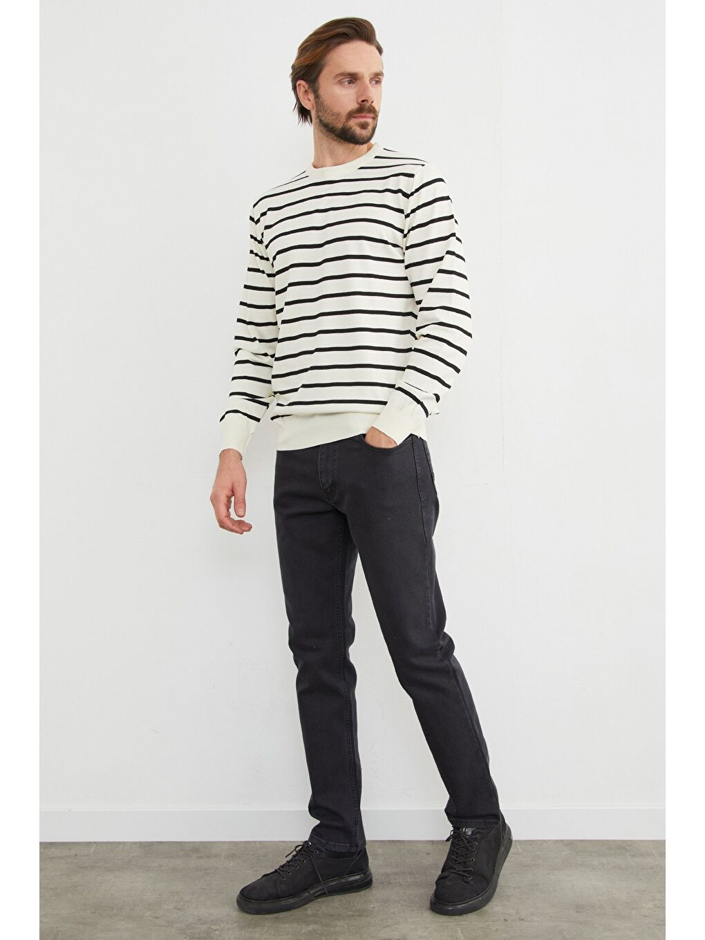 Ekru Çizgili Bisiklet Yaka Kazak-1