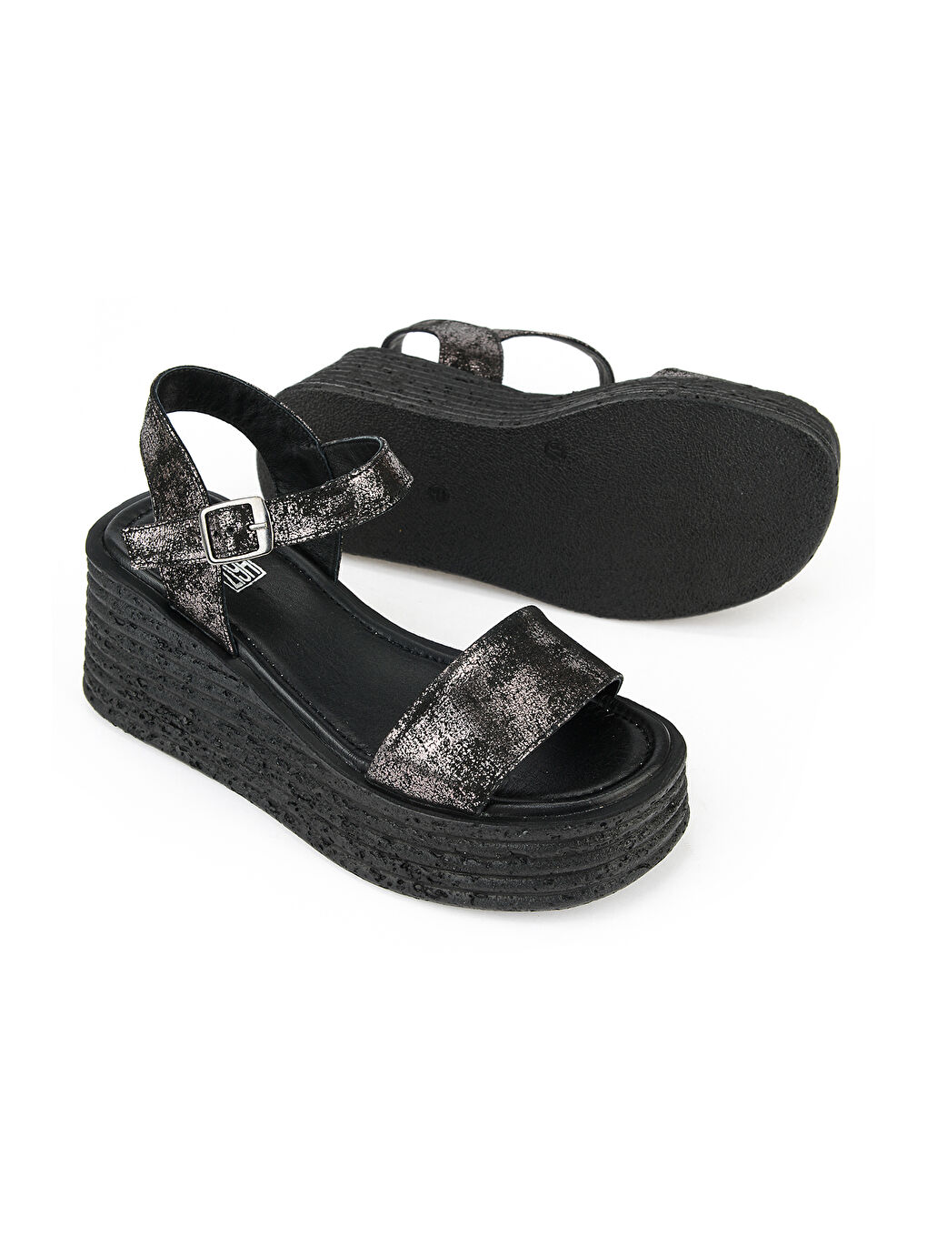 Kadın Hakiki Deri Dolgu Topuk Sandalet 161992Z1000 Siyah-3