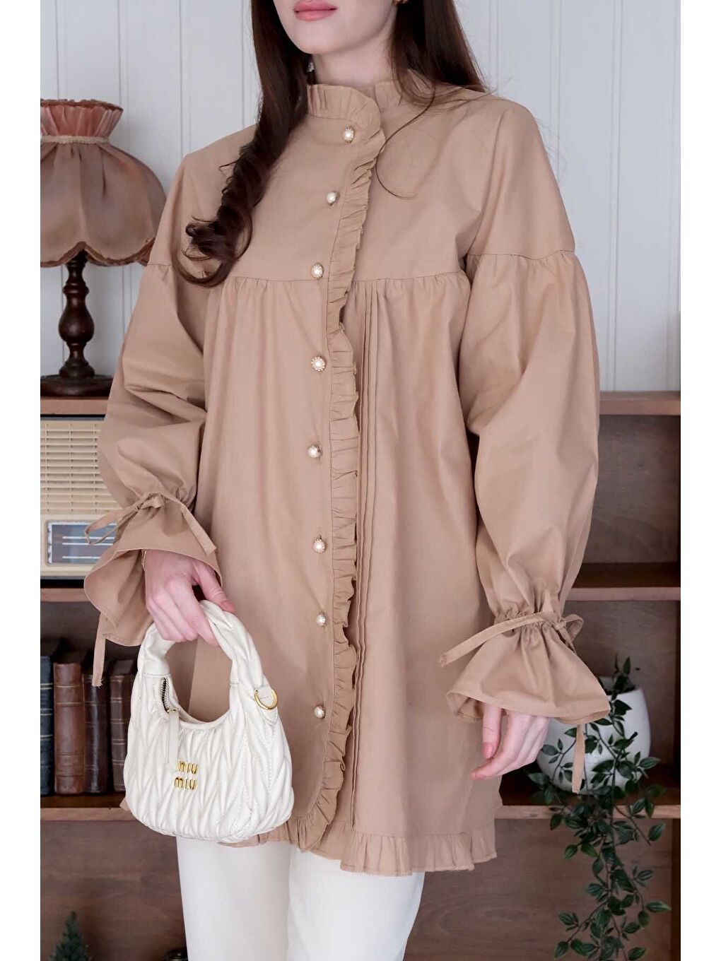 Bej Karamel Kolu Büzgülü Gömlek-2