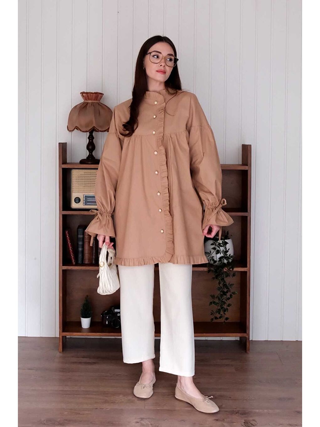 Bej Karamel Kolu Büzgülü Gömlek-4