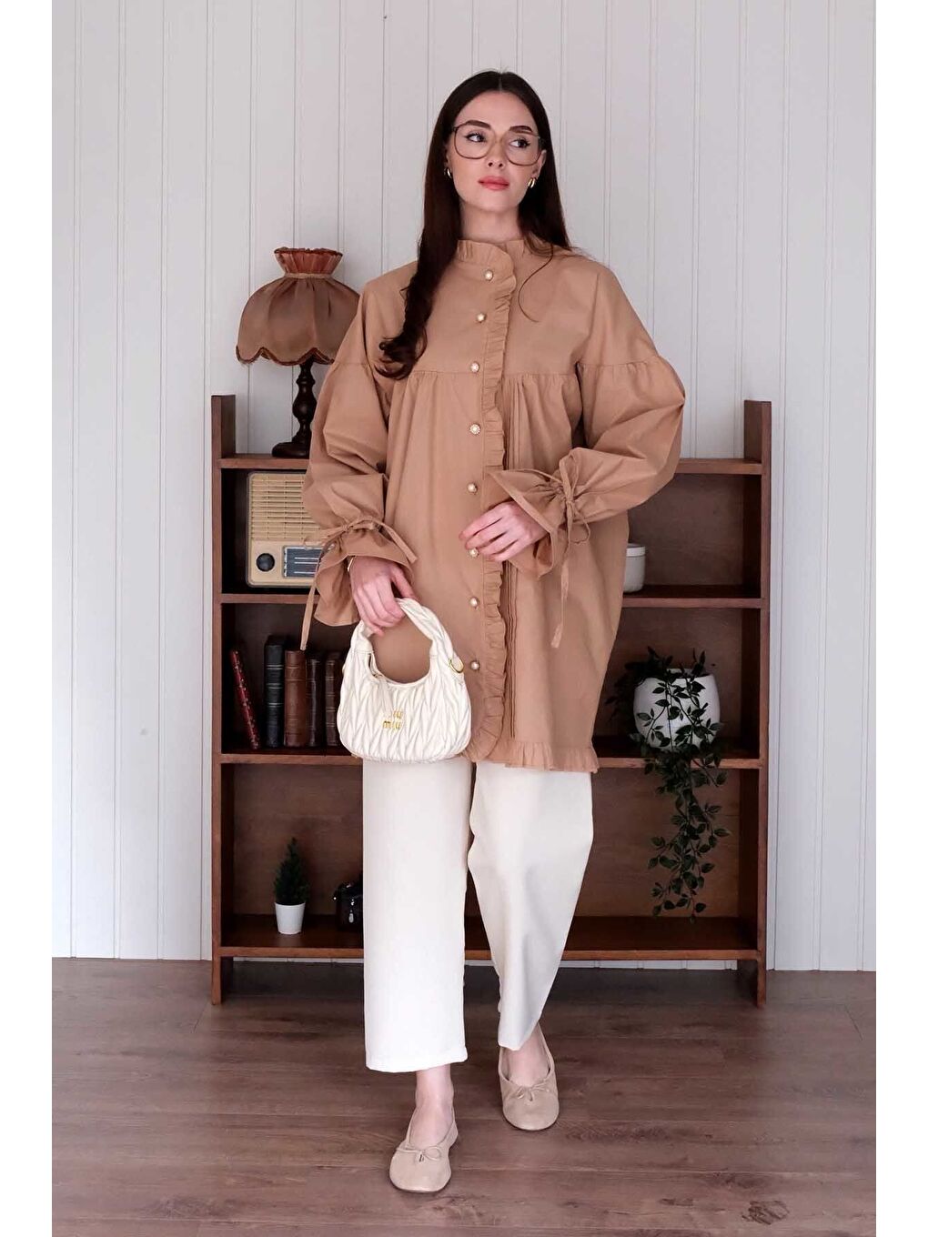 Bej Karamel Kolu Büzgülü Gömlek-5