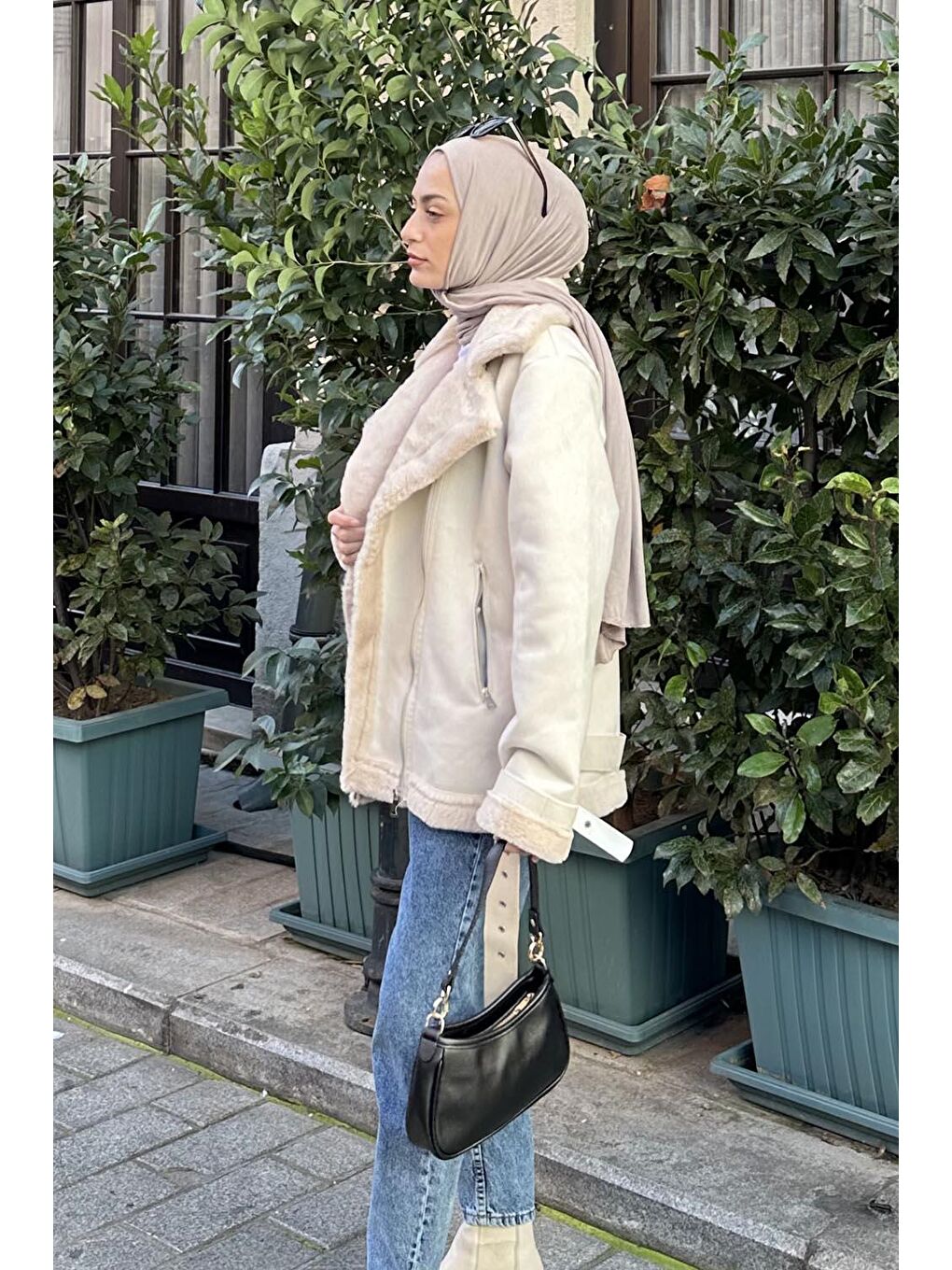 Bej Kürk Detaylı Süet Mont Taş-1