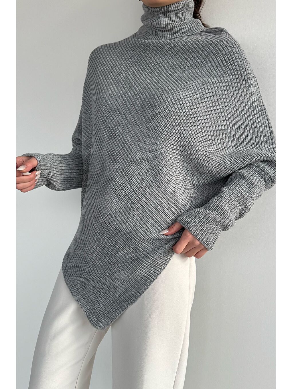 Gri Kadın Boğazlı Triko Kazak-2