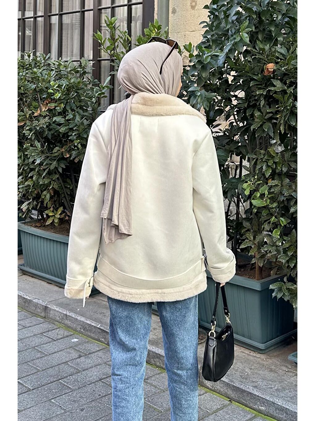 Bej Kürk Detaylı Süet Mont Taş-3