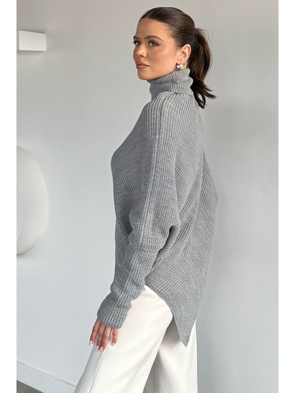 Gri Kadın Boğazlı Triko Kazak-3