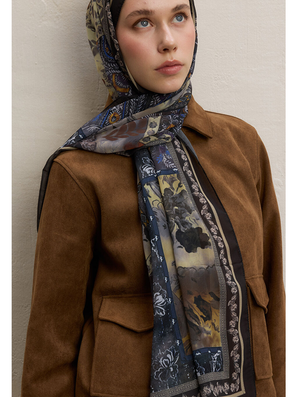 Kahverengi Carına Desen İpek Krep Şal Toprak-1