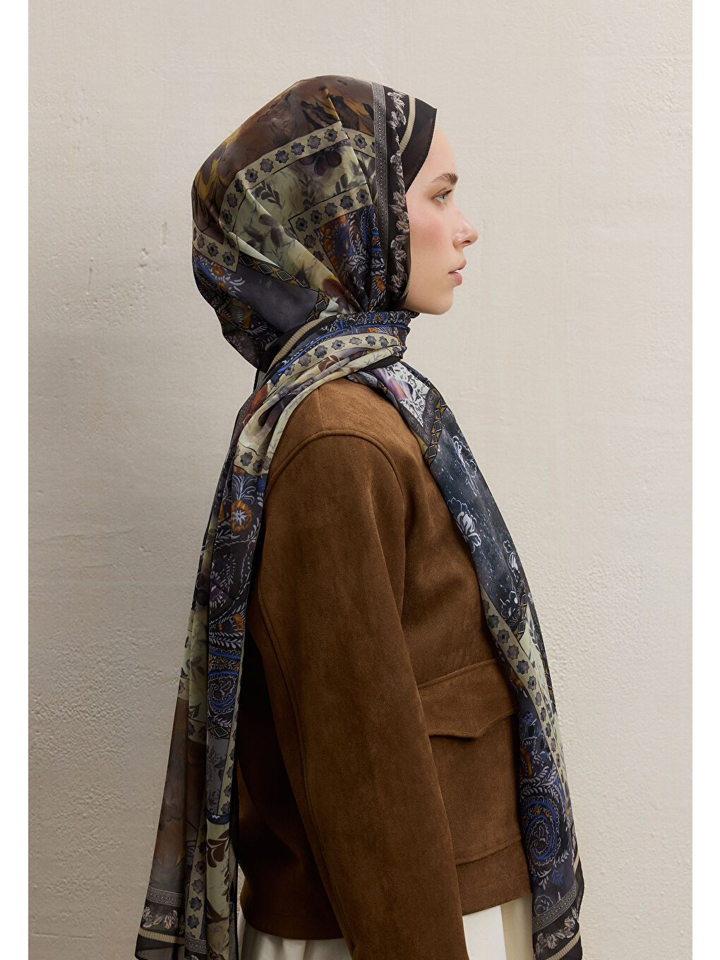 Kahverengi Carına Desen İpek Krep Şal Toprak-3