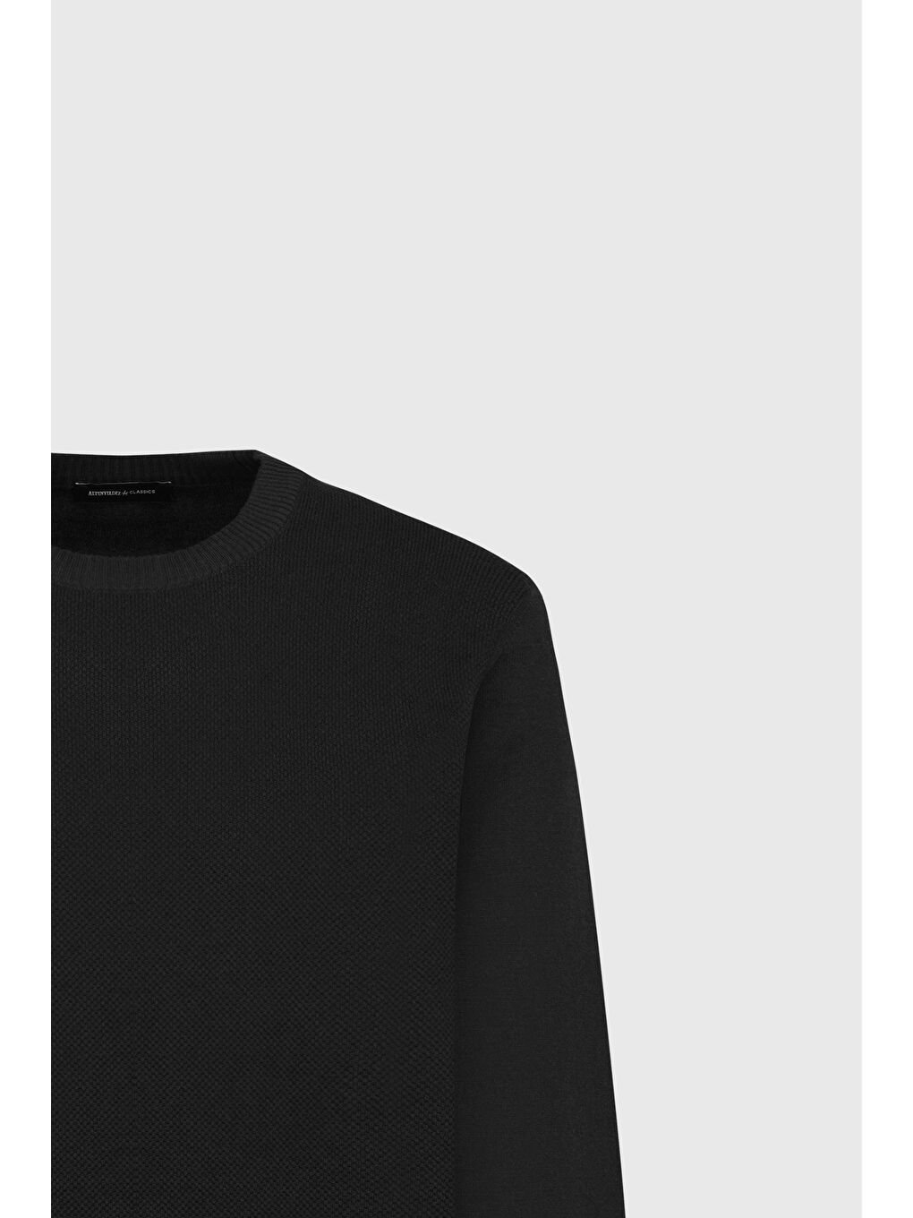 Erkek Siyah Pamuklu Standart Fit Normal Kesim Bisiklet Yaka Jakarlı Triko Kazak-6